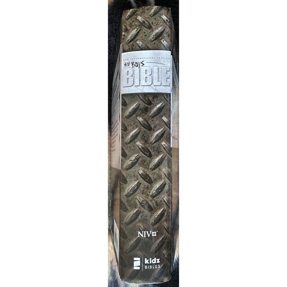 NIV Boys' Bible with studies by Zonderkidz (2011, Hardcover) READ - Picture 12 of 14